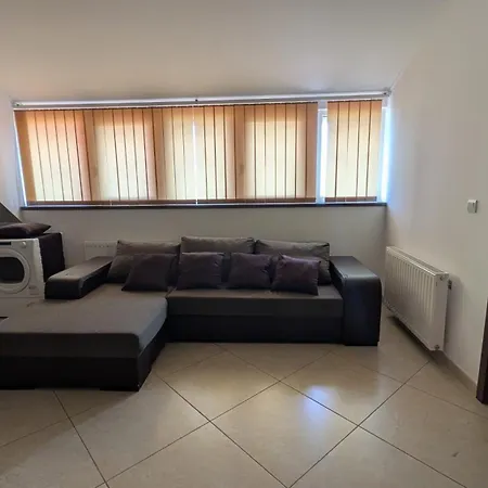 بيت ضيافة Alfoeldi Borok Haza *