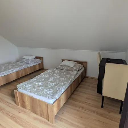 بيت ضيافة Alfoeldi Borok Haza Kunfeherto